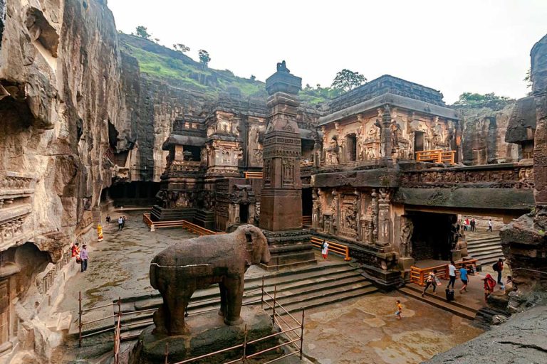 ellora caves 768x512 1
