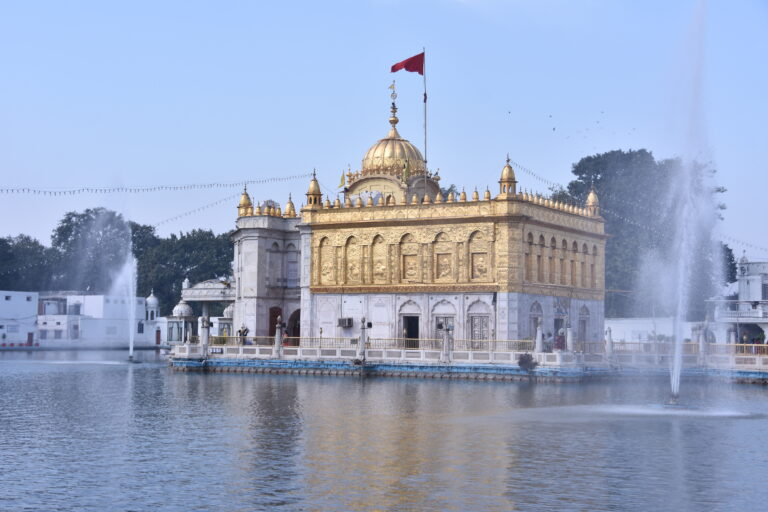 Durgiana Temple2