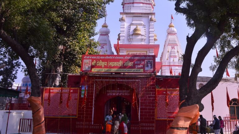 bhadrakali temple kurukshetra haryana 1 attr hero