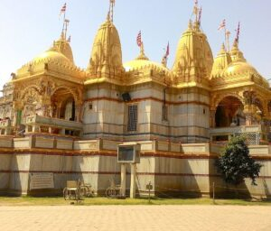 vadtal temple view