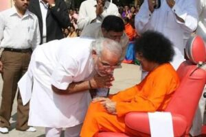 Sri Sathya Sai blessing photo