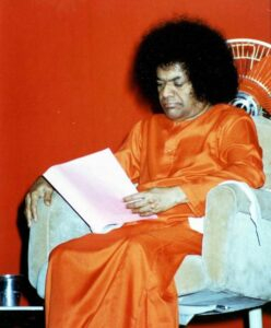 Baba's miracle at Akhanda Bhajan