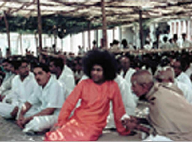Shri Sathya Sai Baba orange robe divine portrait image
