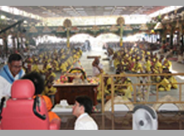 Bhagwan Shri Sathya Sai Baba tranquil ashram portrait photo