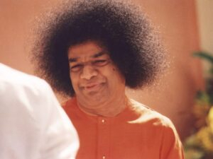 Who performed the surgery , Sathya Sai Baba Conversations John.S.Hislop