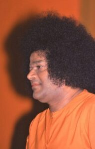 Be Like The Lotus, shri sathya sai baba bhajan tutorial Gouri Suthaaya
