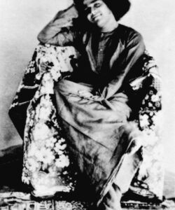 Bhagwan Shri Sathya Sai Baba serene divine smiling image