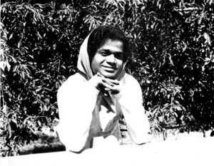 Shri Sathya Sai Baba sacred darshan peaceful picture