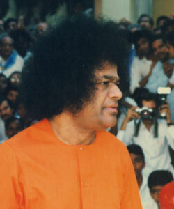 Bhagwan Shri Sathya Sai Baba tranquil ashram divine photo