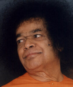 Bhagwan Shri Sathya Sai Baba serene spiritual gathering image