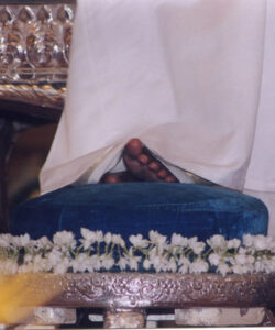 lotus feet of lord sri sathya sai baba old rare collection galllery 4