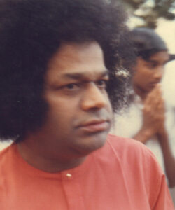 Shri Sathya Sai Baba divine compassionate blessing image