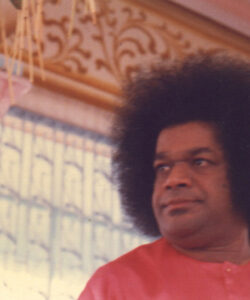 Bhagwan Shri Sathya Sai Baba serene spiritual blessing image