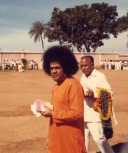 Bhagwan Shri Sathya Sai Baba divine ashram portrait picture