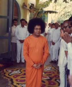 Shri Sathya Sai Baba divine darshan radiant picture
