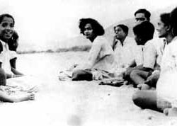 Bhagwan Shri Sathya Sai Baba peaceful image