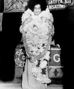 Bhagwan Shri Sathya Sai Baba divine ashram portrait picture