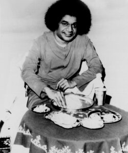 Shri Sathya Sai Baba divine peaceful blessing image