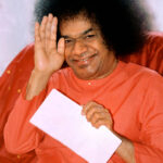 Shri Sathya Sai Baba blessing smile