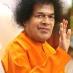 Shri Sathya Sai Baba blessing gesture