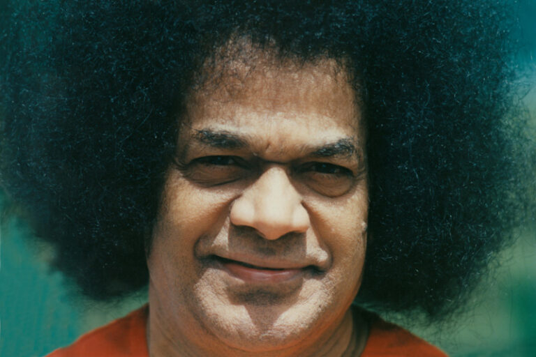 Sathya Sai Baba temple blessing moment picture.