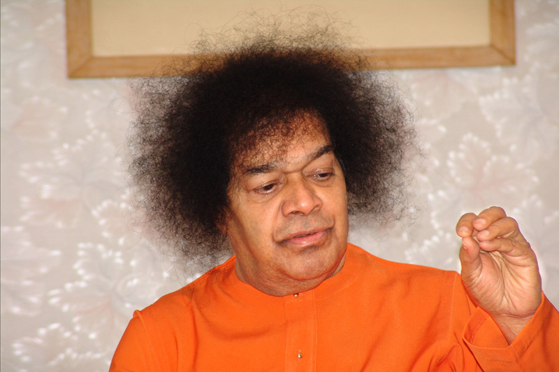 Shri Sathya Sai Baba Floral Blessing Portrait Image