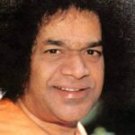 Shri Sathya Sai Baba Spiritual Discourse Teaching Picture