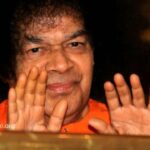 Shri Sathya Sai Baba blessing picture
