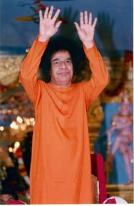 Shri Sathya Sai Baba blessing picture