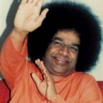 Shri Sathya Sai Baba waving hands photo