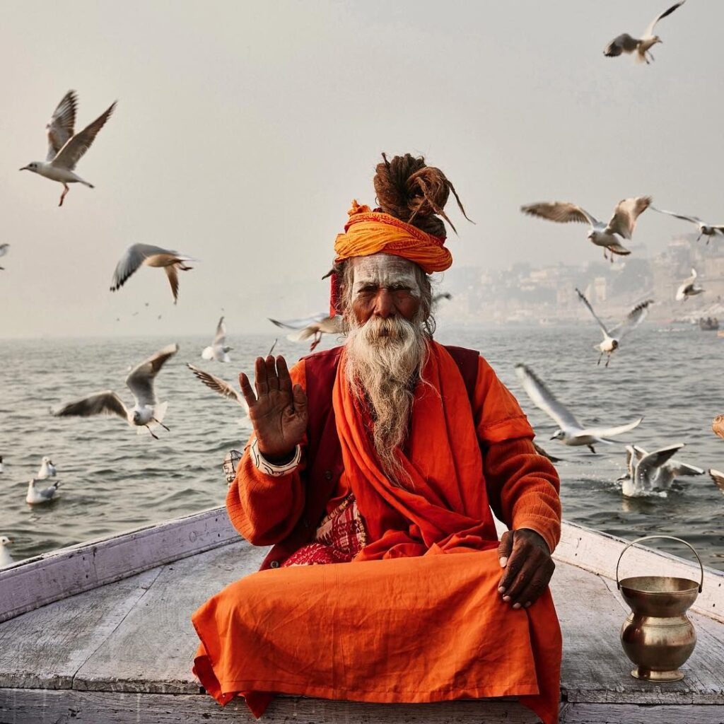 Who is a Pilgrim 54 dc911b1a93e76b07f0a8ff7bf5bd4671