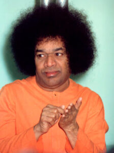 Sathya Sai Baba explaining spiritual teachings