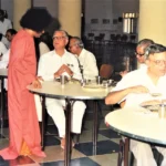 Bhagwan Shri Sathya Sai Baba meeting devotees image