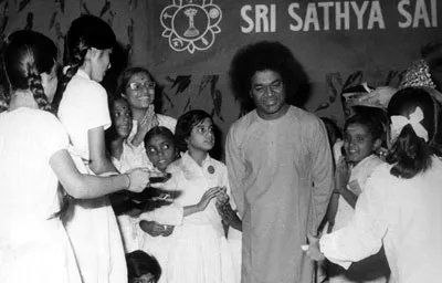Bhagwan Shri Sathya Sai Baba spiritual wisdom image