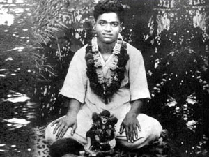 Sathya Sai Baba love and service photo.