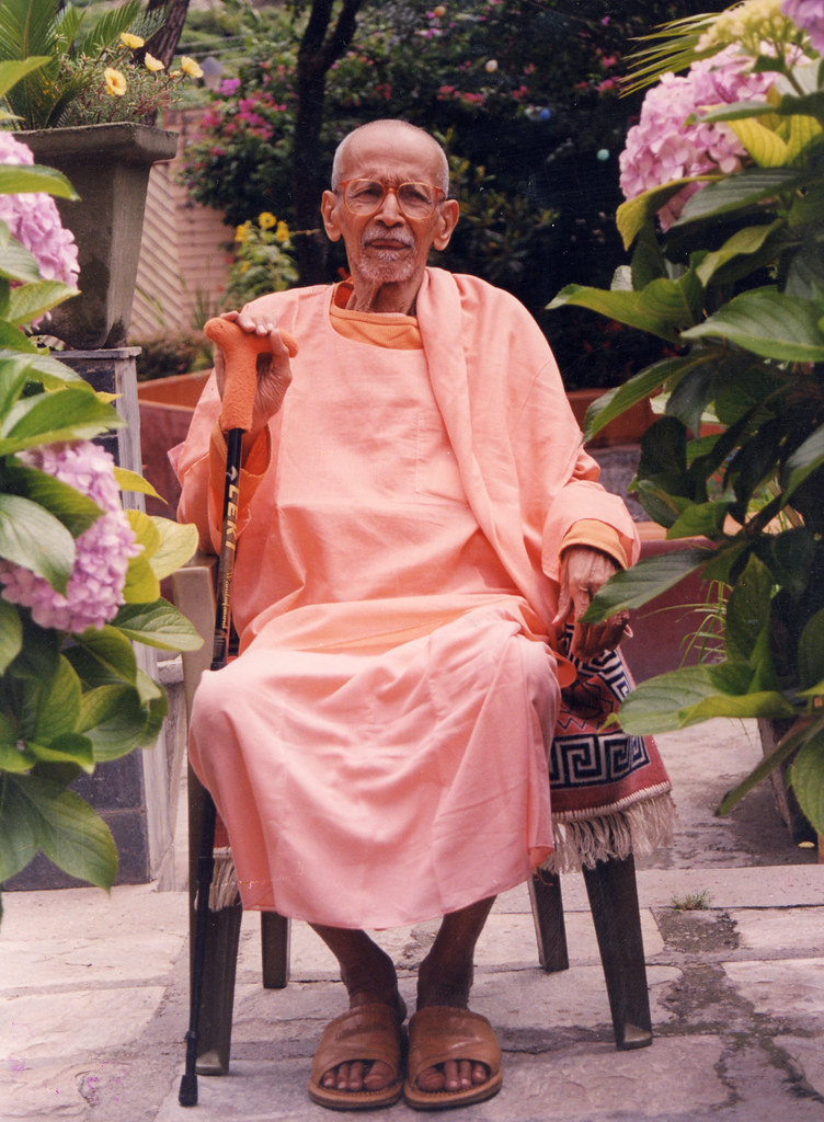 3218034516 1512cd1898 b