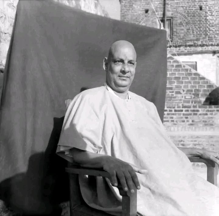 Role of The Divine Life Branches and Spiritual Aspirants 55 9d14ac96a7d81fbcb745d93574b15740