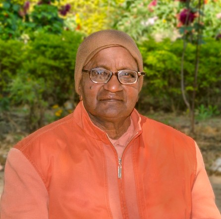 YSS_Swami_Sivananda-2