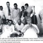 Swami Sivananda with Gulzarilal Nanda and devotees