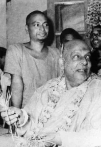 Swami Sivananda giving Vedantic sadhana guidance