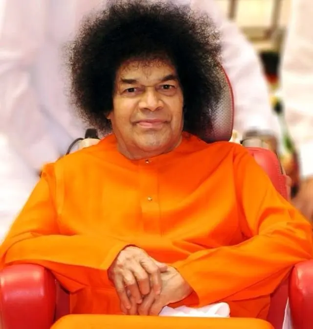 Listen Shri Sathya Sai Baba Chinna Kathas 